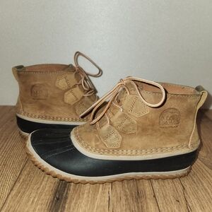 Sorel Women's Out N About Leather Duck Boot Elk Color Waterproof Canvas Lining